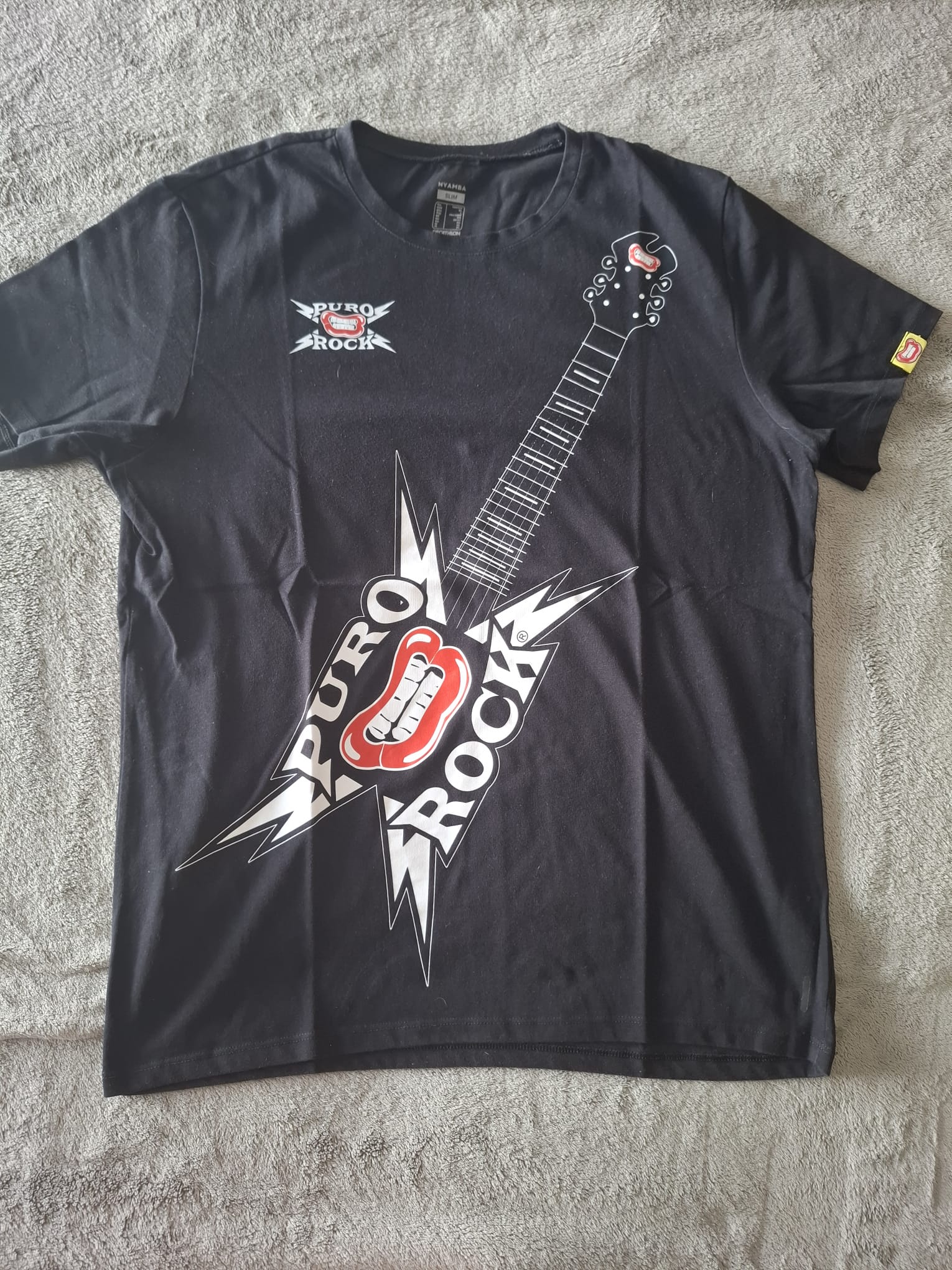 Merchandizing Puro Rock 6